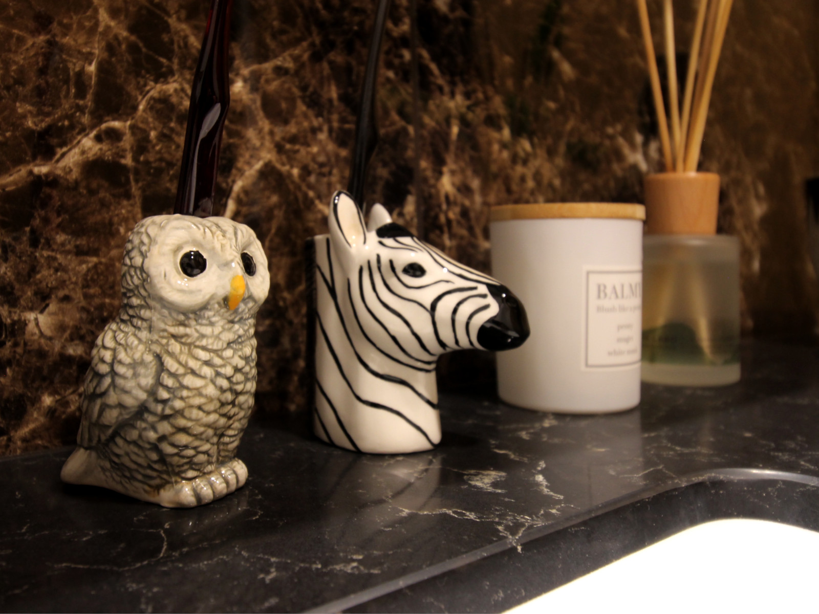 艶めくマーブルが彩る、ホテルライクな洗面空間|名古屋市 2405-3