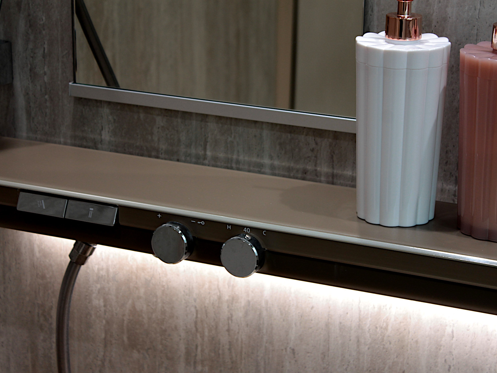 肩まで包まれる、スパのようなやすらぎ。｜北名古屋市O様